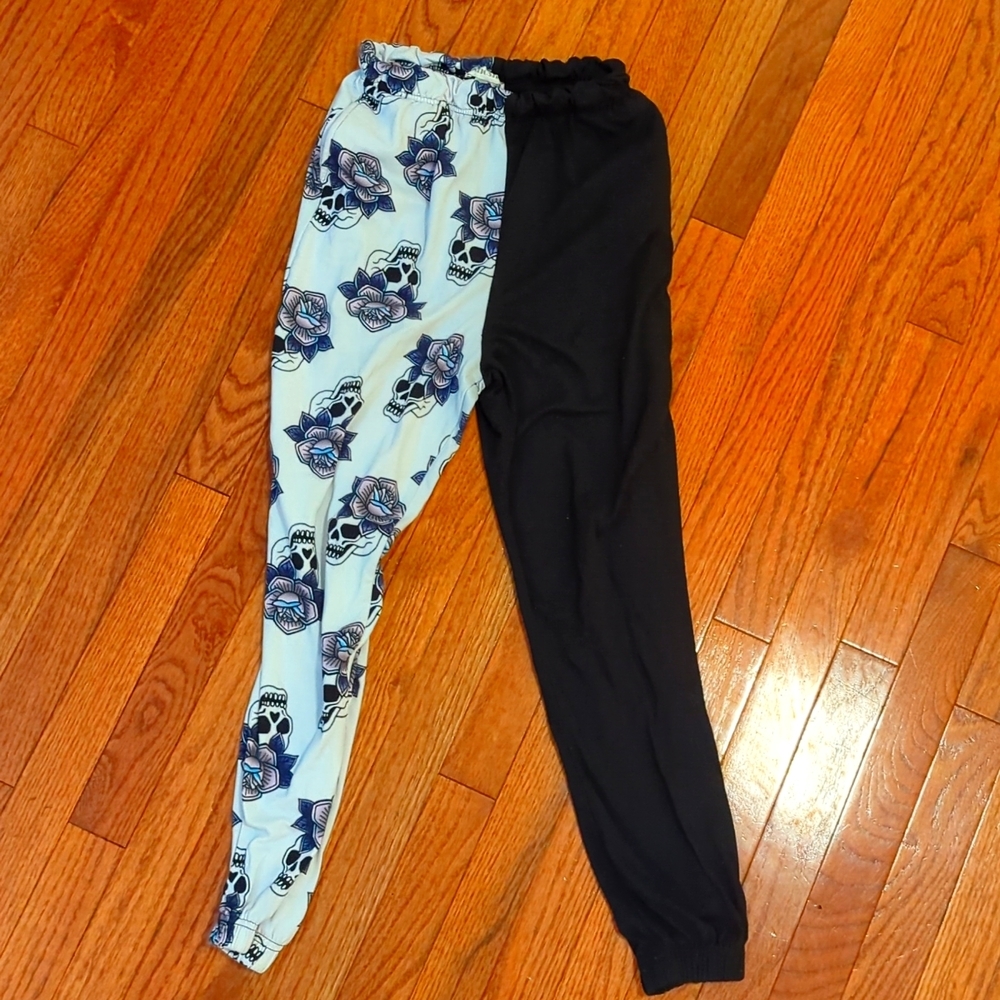 Girls Skull Pajama Pants S